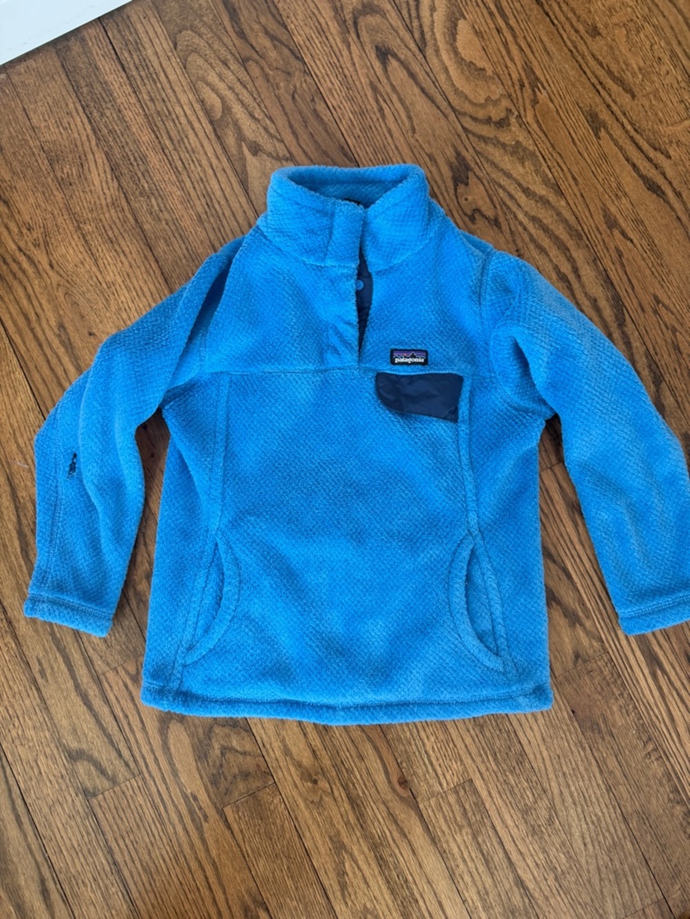 Kids Patagonia blue fleece pullover size S (7-8)